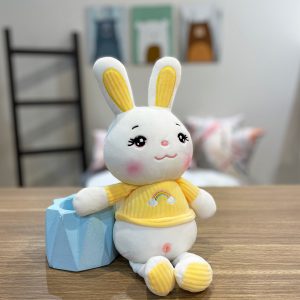 عروسک خرگوش لباس رنگین کمان