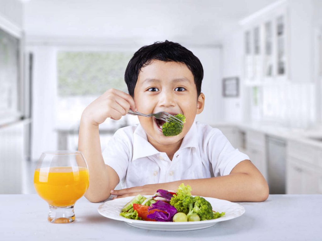 استفاده از رژیم غذایی و مواد معدنی برای تقویت سیستم ایمنی بدن کودک