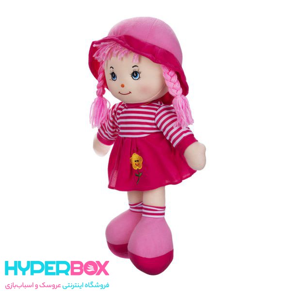عروسک دختر کلاه دار